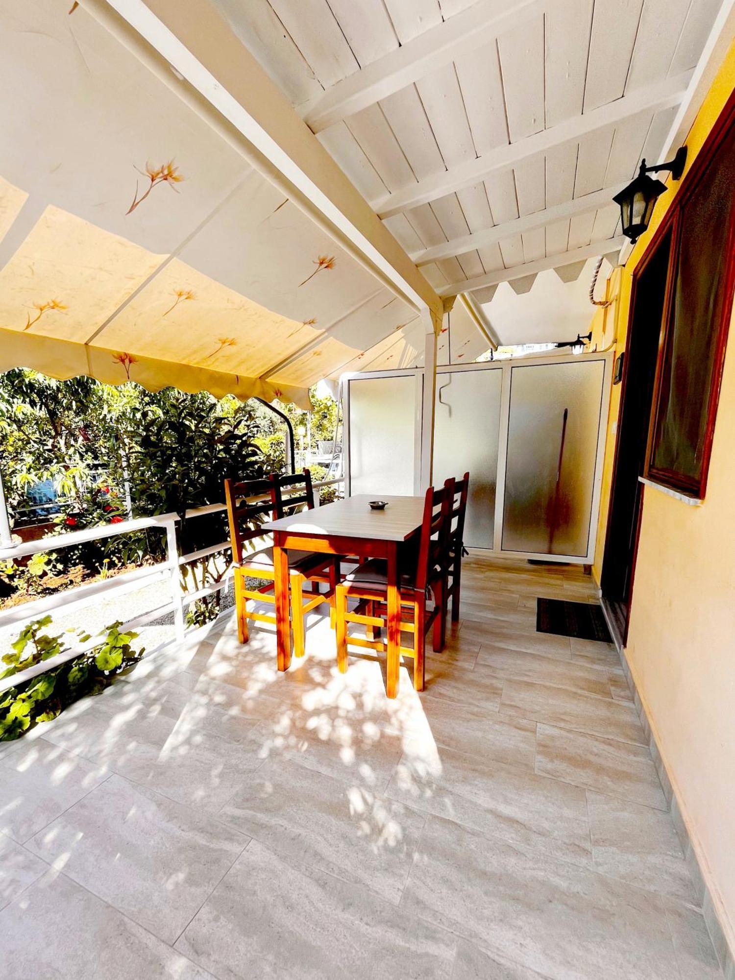 Garden Rooms Химара Экстерьер фото