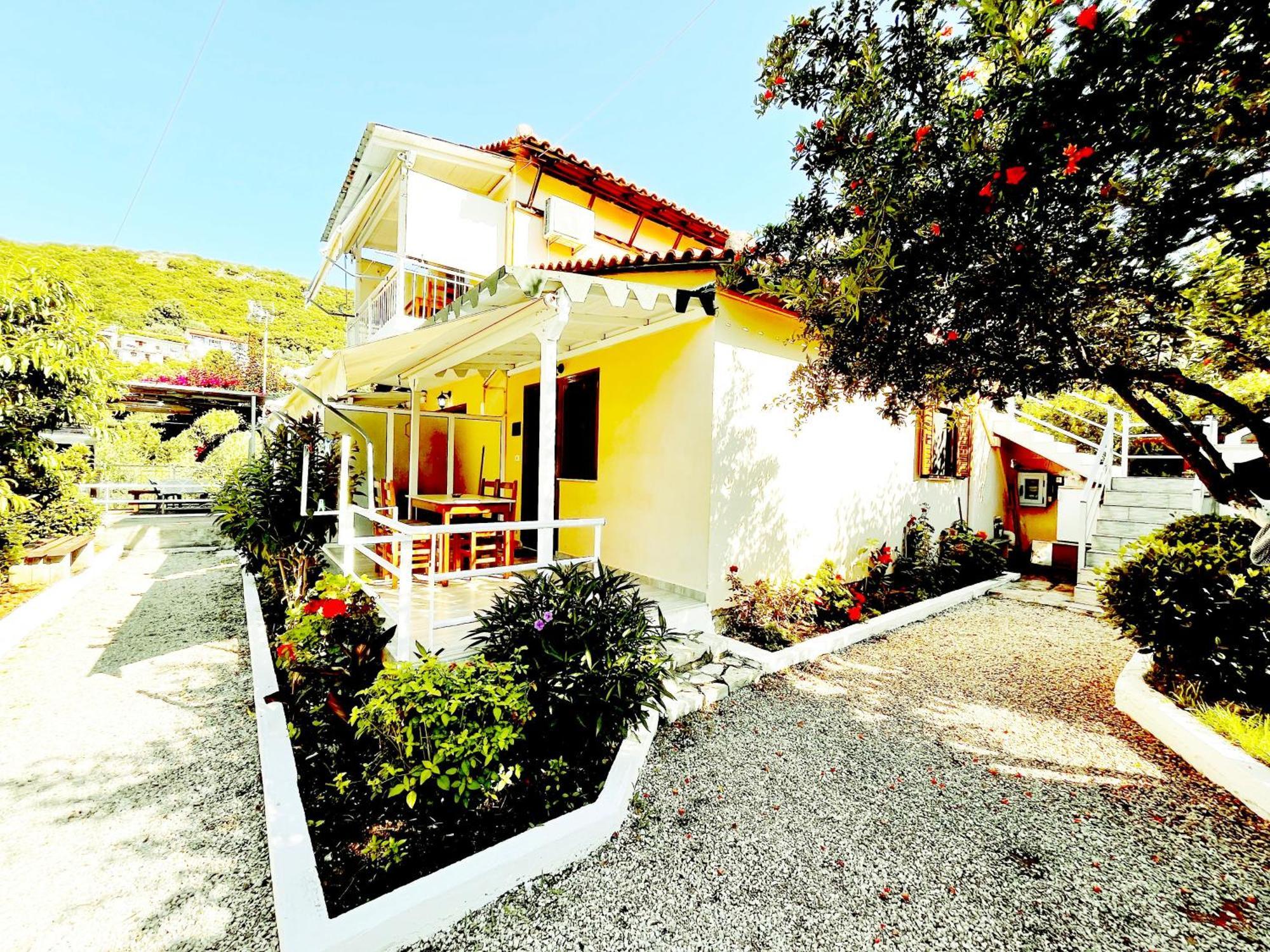 Garden Rooms Химара Экстерьер фото
